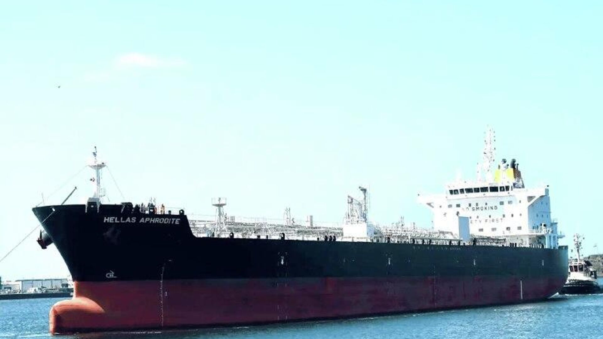 Somali Pirates Board Tanker: Most Serious Escalation Since 2024 Somali Pirates Board Tanker: Most Serious Escalation Since 2024 - Sputnik Africa, 1920, 07.11.2025