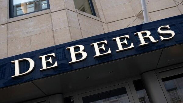 Botswanan & Angolan Mining Ministers Meet to Discuss Diamond Sector Cooperation, Aiming to Control De Beers - Sputnik Africa