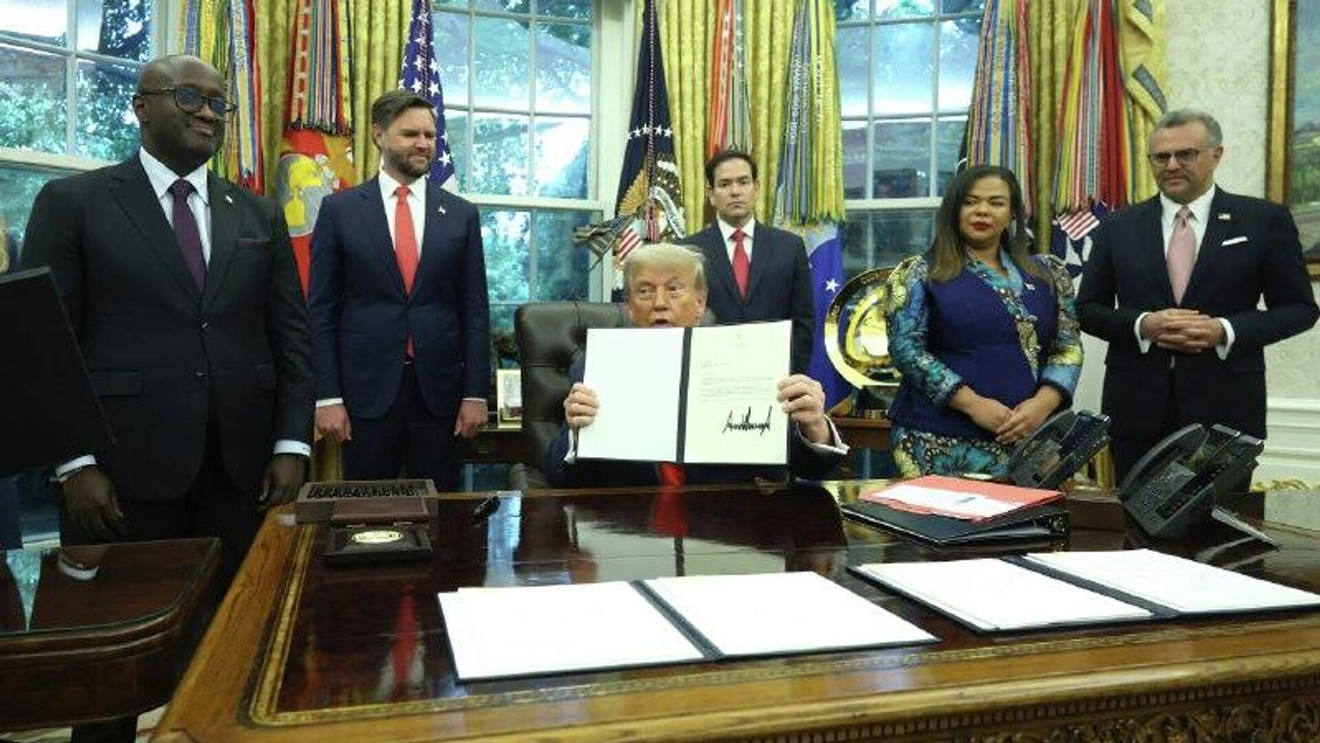 Congo, Rwanda Initial Economic Pact in Washington, Advancing Peace Process, Says Statement Congo, Rwanda Initial Economic Pact in Washington, Advancing Peace Process, Says Statement - Sputnik Africa, 1920, 08.11.2025