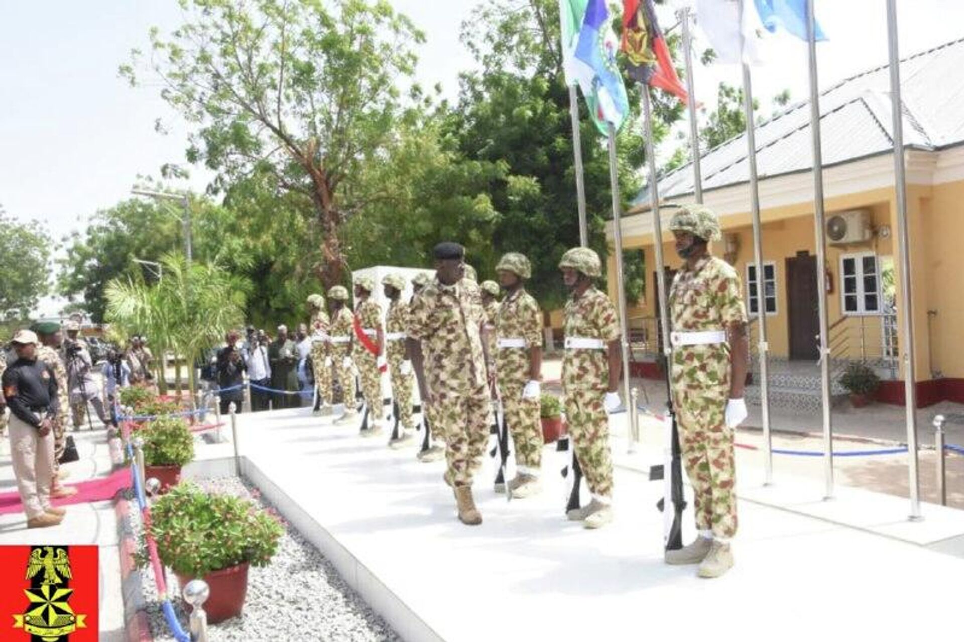 Nigeria to Intensify Fight Against Islamist Militias Amid Trump’s Warning, Army Chief Vows Nigeria to Intensify Fight Against Islamist Militias Amid Trump’s Warning, Army Chief Vows - Sputnik Africa, 1920, 08.11.2025