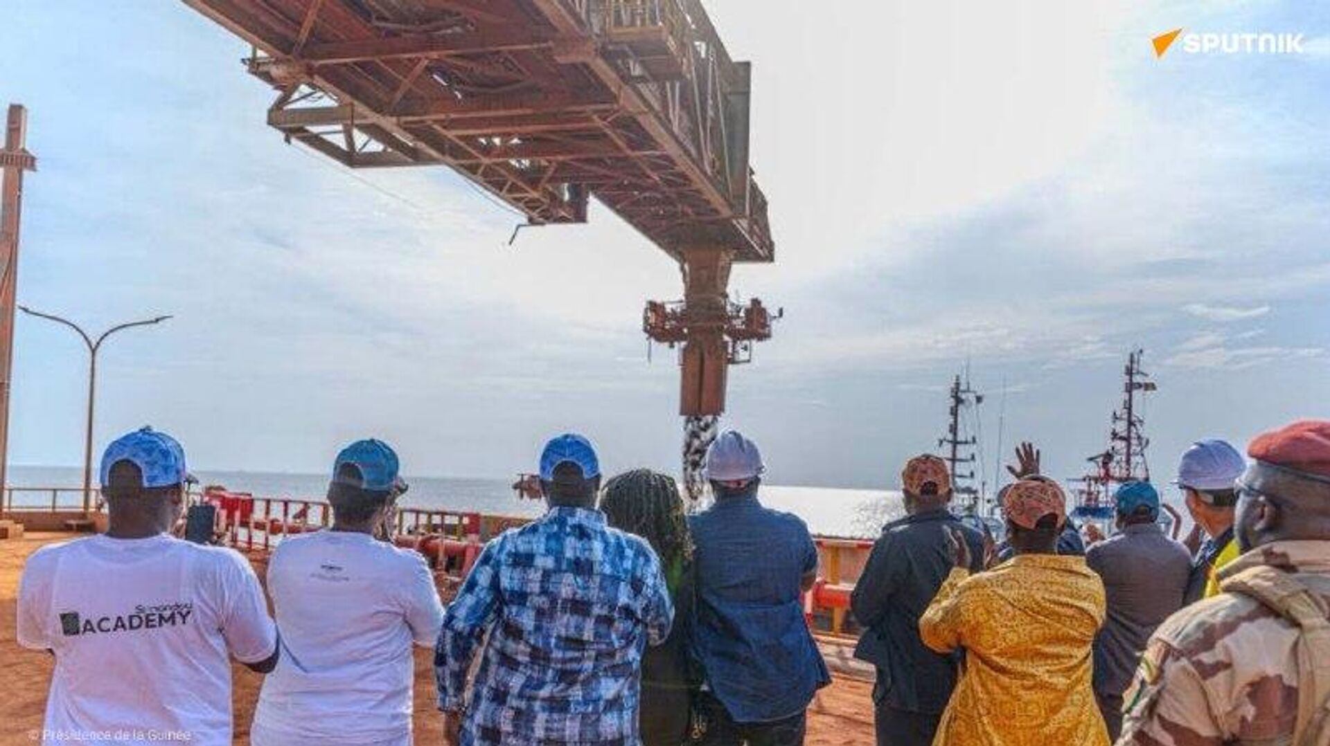 La Guinée lance l'exploitation du site de Simandou, la plus grande mine de fer du monde La Guinée lance l'exploitation du site de Simandou, la plus grande mine de fer du monde - Sputnik Afrique, 1920, 11.11.2025