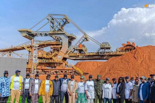 La Guinée lance l'exploitation du site de Simandou, la plus grande mine de fer du monde La Guinée lance l'exploitation du site de Simandou, la plus grande mine de fer du monde - Sputnik Afrique