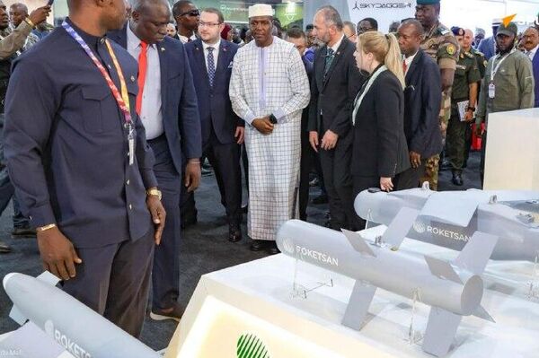 Bâtir une architecture de sécurité autonome: le Mali accueille le premier salon international de la défense BAMEX - Sputnik Afrique