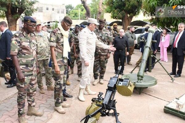 Un vice-ministre russe de la Défense se rend au Salon international Bamako Expo (BAMEX) au Mali - Sputnik Afrique