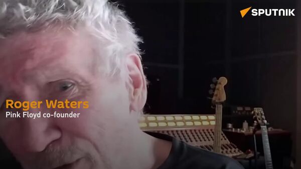 Pink Floyd co-founder Roger Waters says Ukraine lost its democracy long ago, accusing the Kiev regime of “Bandera Nazi policies” and an illegal coup - Sputnik Africa