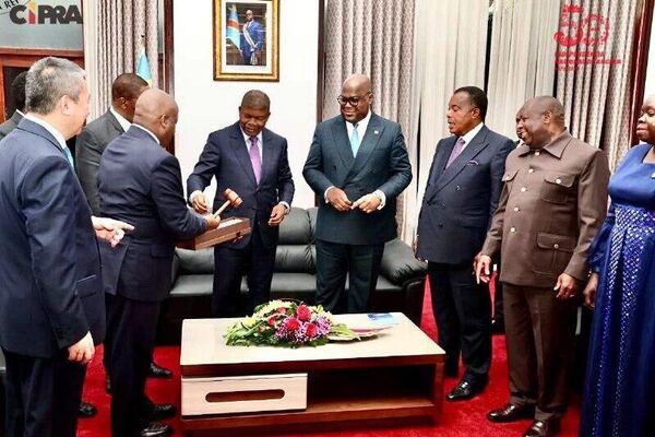 Félix Tshisekedi prend la présidence tournante de la CIRGL - Sputnik Afrique