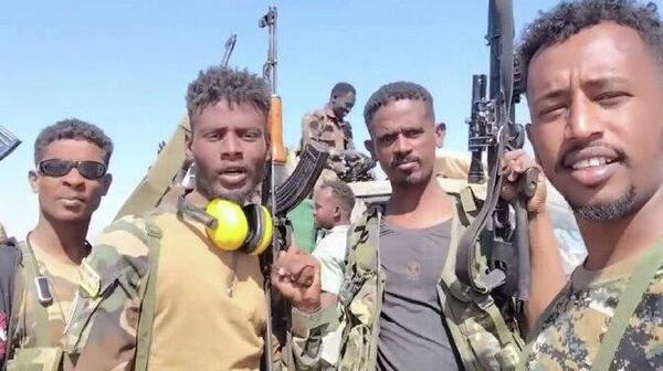 L'armée soudanaise aurait repris deux zones au Nord-Kordofan après des affrontements avec les FSR - Sputnik Afrique