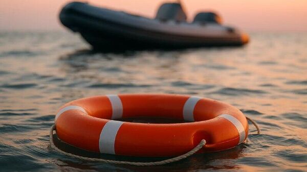 Mauritania’s Coast Guard Rescues Migrants Severely Exhausted After 10-Day Sea Journey - Sputnik Afrique