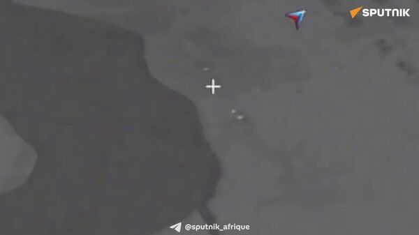 ▶ Images de la destruction de lanceurs de HIMARS et d'un système de missiles Neptune dans la région de Dniepropetrovsk - Sputnik Afrique