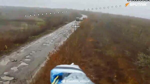 ▶ Des drones FPV ont incendié plusieurs véhicules militaires ukrainiens qui tentaient d’entrer à Koupiansk - Sputnik Afrique