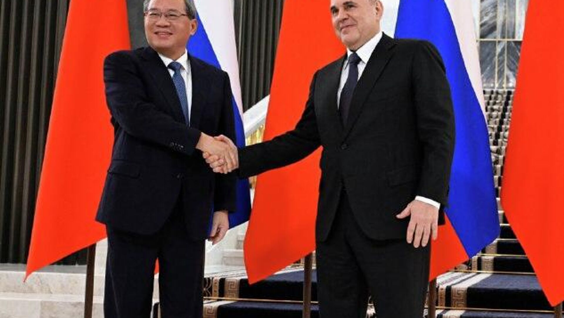 Cooperation Between Russia & China in Energy Sector is of Strategic Nature: Russian PM Cooperation Between Russia & China in Energy Sector is of Strategic Nature: Russian PM - Sputnik Africa, 1920, 17.11.2025