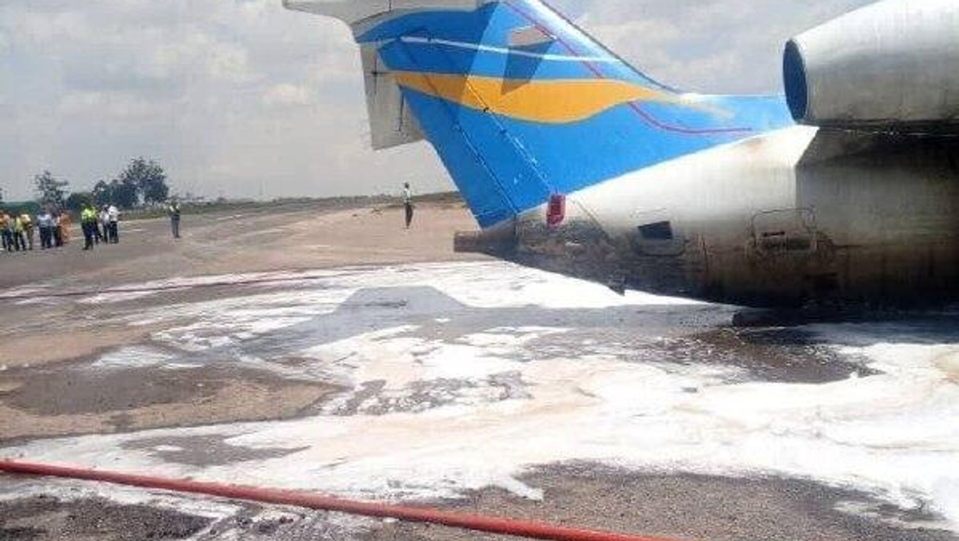 DRC: Plane Carrying Minister of Mines Catches Fire During Landing DRC: Plane Carrying Minister of Mines Catches Fire During Landing - Sputnik Africa, 1920, 17.11.2025