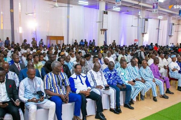 Ibrahim Traoré ouvre la Semaine du numérique à Ouagadougou, le rendez-vous technologique incontournable Ibrahim Traoré ouvre la Semaine du numérique à Ouagadougou, le rendez-vous technologique incontournable - Sputnik Afrique