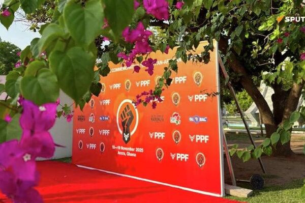80ᵉ anniversaire du 5ᵉ Congrès Panafricain au Ghana: Qu'il nous rappelle que le combat continue, dit le Président Mahama 80ᵉ anniversaire du 5ᵉ Congrès Panafricain au Ghana: Qu'il nous rappelle que le combat continue, dit le Président Mahama - Sputnik Afrique