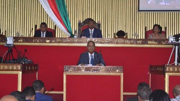 Madagascar's New PM Presents National Rebuilding Program to Parliament - Sputnik Africa