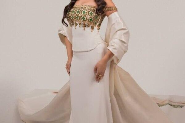 Nadeen Ayoub, la représentante de la Palestine, porte son héritage sur la scène de Miss Univers - Sputnik Afrique