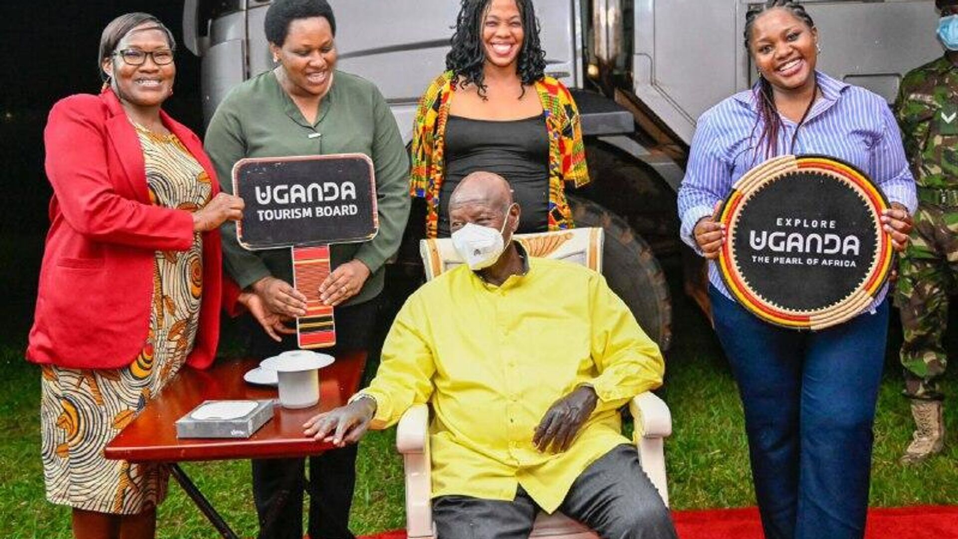 Ugandan President Backs Visa-Free Africa Tourism Campaign, Says Tourism Board Ugandan President Backs Visa-Free Africa Tourism Campaign, Says Tourism Board - Sputnik Africa, 1920, 19.11.2025