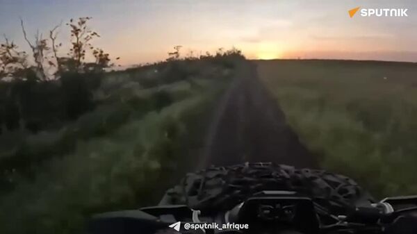 La réaction d'un commandant russe sauve ses hommes d'une attaque de drones ukrainiens - Sputnik Afrique