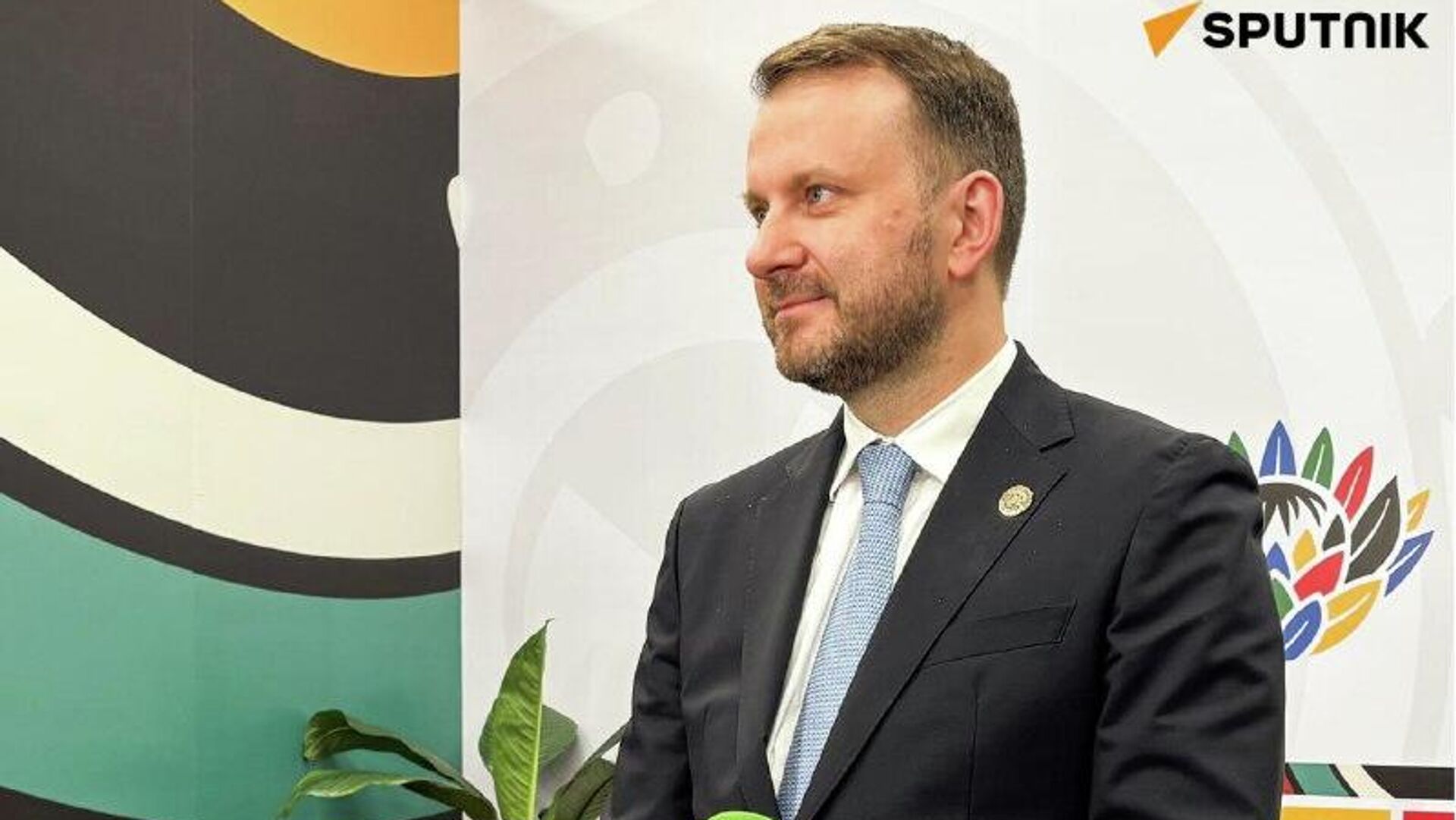 Russia Urges Increasing Africa’s Revenue Share From Critical Mineral Exports at G20 Summit Russia Urges Increasing Africa’s Revenue Share From Critical Mineral Exports at G20 Summit - Sputnik Africa, 1920, 23.11.2025