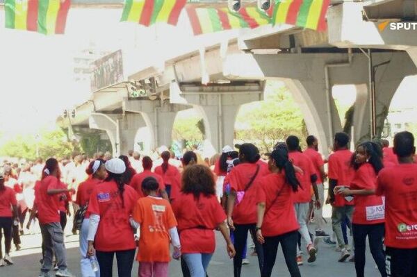 55,000 Runners Surge Through Meskel Square in Addis Ababa 55,000 Runners Surge Through Meskel Square in Addis Ababa - Sputnik Africa