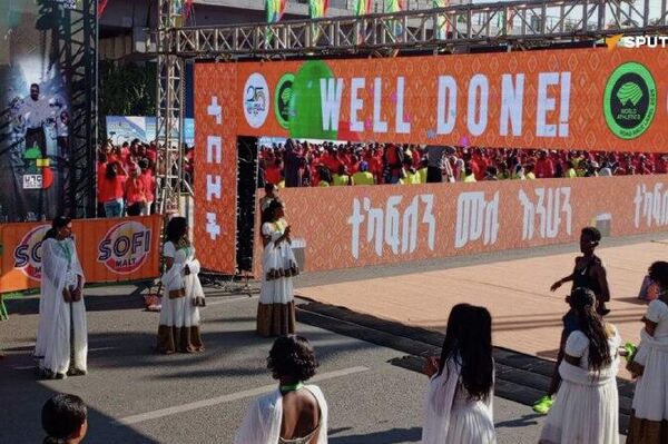55,000 Runners Surge Through Meskel Square in Addis Ababa 55,000 Runners Surge Through Meskel Square in Addis Ababa - Sputnik Africa