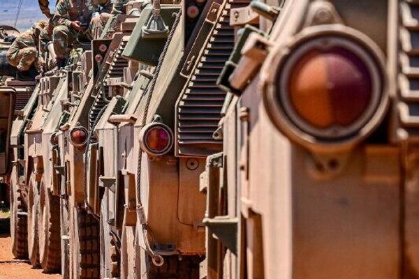 South African National Defense Force Develops Future Leaders Through Major Combat Exercise VUKUHLOME South African National Defense Force Develops Future Leaders Through Major Combat Exercise VUKUHLOME - Sputnik Africa