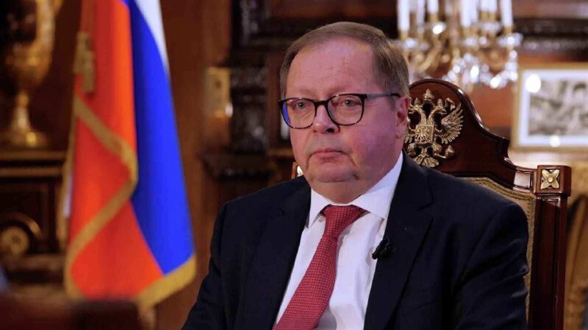 La confiscation des avoirs souverains russes au Royaume-Uni sera considérée comme un vol, dit l'ambassadeur russe La confiscation des avoirs souverains russes au Royaume-Uni sera considérée comme un vol, dit l'ambassadeur russe - Sputnik Afrique, 1920, 28.11.2025