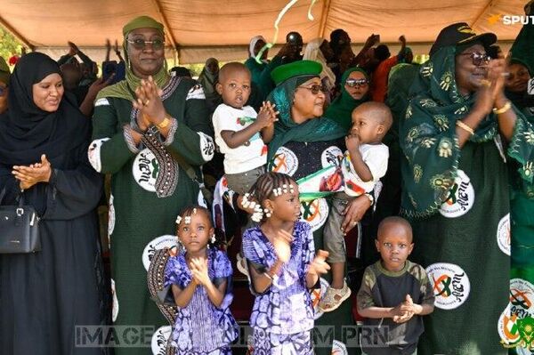 Le Président du Niger rend hommage aux épouses des Forces de défense et de sécurité Le Président du Niger rend hommage aux épouses des Forces de défense et de sécurité - Sputnik Afrique