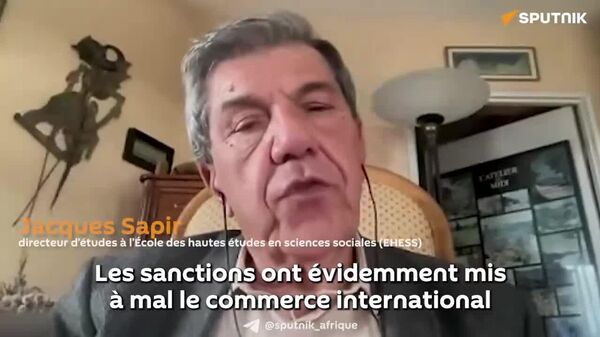 Les sanctions antirusses sont illégales du point de vue du droit international, affirme un économiste français - Sputnik Afrique