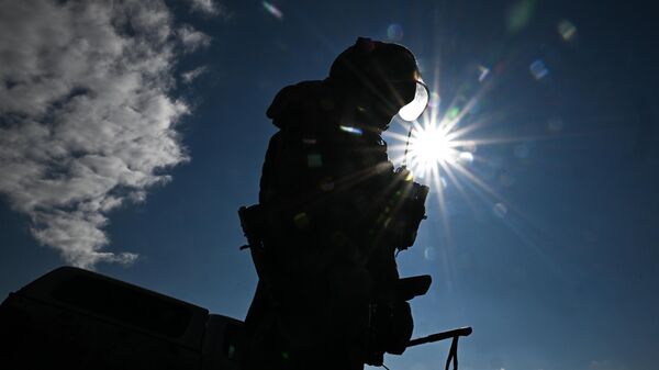 Russian serviceman - Sputnik Africa