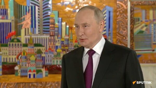 Putin holds presser after the VTB bank investment forum Russia Calling! - Sputnik Africa