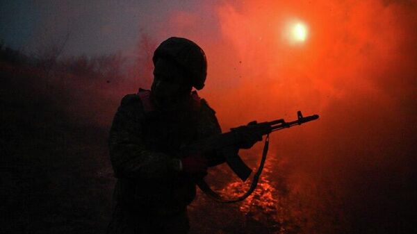 Raising of Russian Flag Over Krasnoarmeysk Symbolizes Approaching End of Ukraine Conflict: Professor - Sputnik Africa