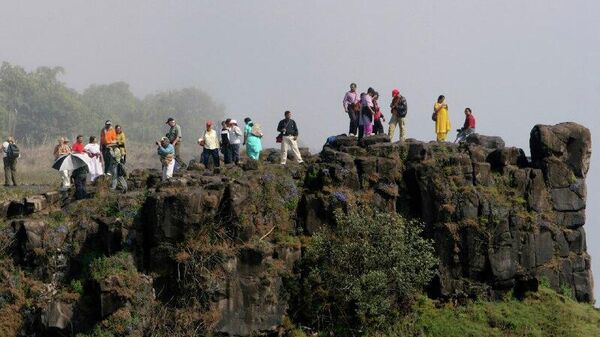 Zimbabwe Partners with Private Sector for Comprehensive Tourism Master Plan Update to Drive Industry Growth - Sputnik Africa