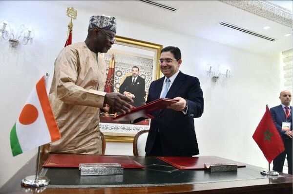 Le Niger et le Maroc signent un accord portant sur la formation diplomatique Le Niger et le Maroc signent un accord portant sur la formation diplomatique - Sputnik Afrique
