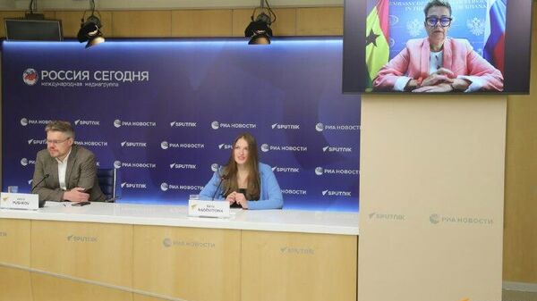 Ghanaian Media Professionals Engage in SputnikPro Session on Cross-Media Collaboration - Sputnik Africa