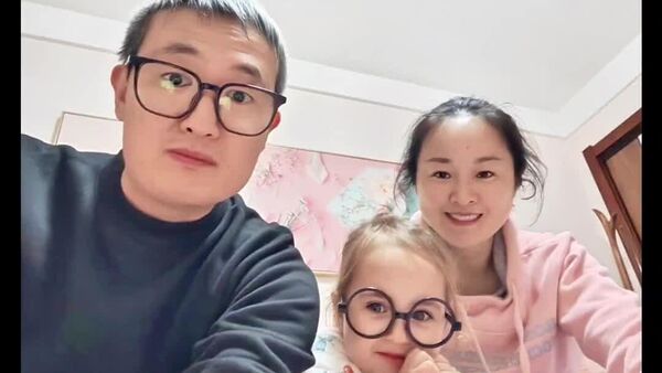 #viral | Wait, What? Chinese Baby Rocks Golden Curls and Blue Eyes - Sputnik Africa