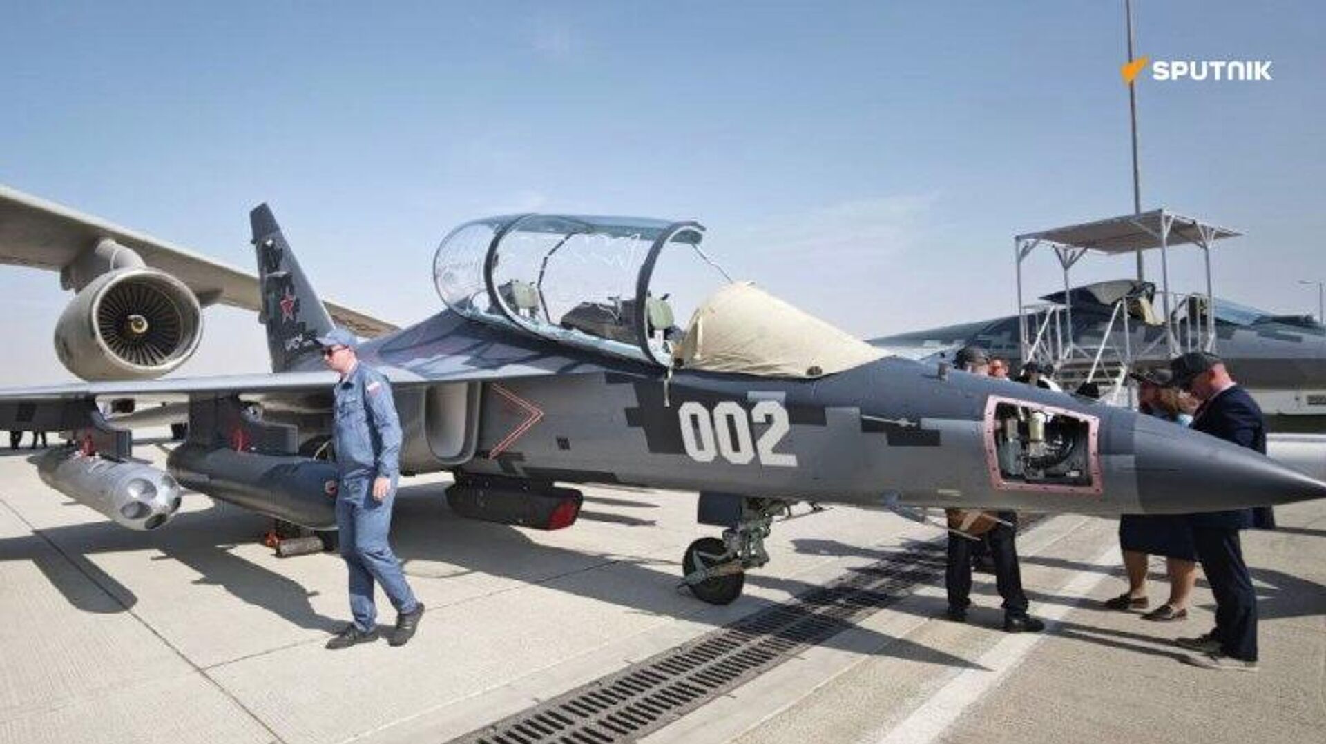 La Russie pourrait localiser en Inde la production de chasseurs Su-57 et de drones kamikazes - Sputnik Afrique, 1920, 05.12.2025