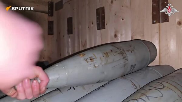 Russian Msta-B Howitzer Artillery Crew Lands Direct Strike on Ukrainian Armed Forces Drone Command Post: MoD - Sputnik Africa