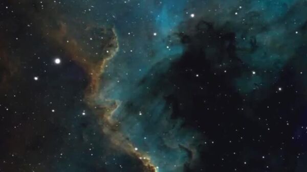 La naissance des étoiles sur le Mur du Cygne présentée par l’agence russe Roscosmos - Sputnik Afrique