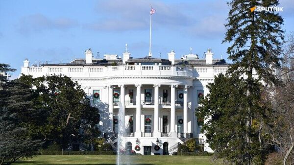 Nouvelle stratégie de sécurité américaine: Washington baisse le ton face à Pékin mais ne désarme pas, selon un expert chinois - Sputnik Afrique