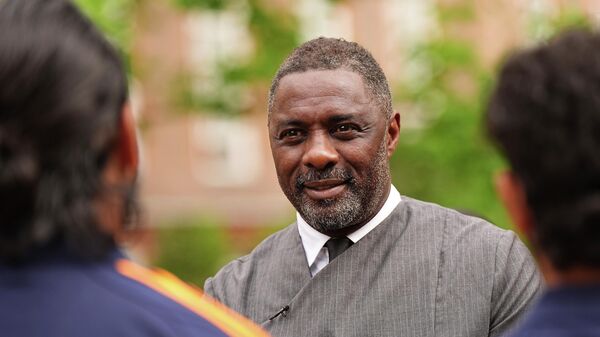 Idris Elba, founder of the Elba Hope Foundation and an alumnus of the King's Trust, meets members of the India men's Test cricket team, ahead of a Youth Opportunity Summit at St James's Palace in London, Tuesday July 15, 2025. - Sputnik Africa