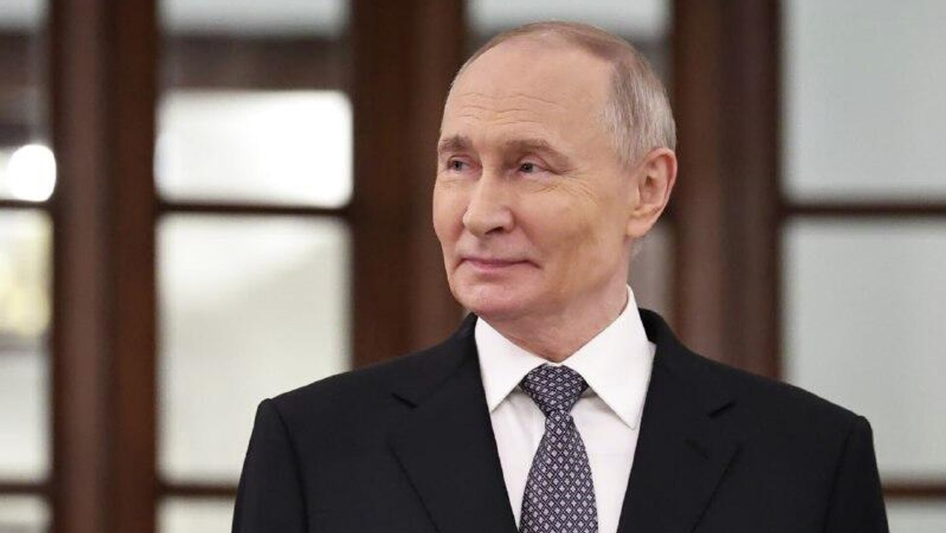 Searching for Solutions to International Problems Must Take Into Account the Opinions of All Countries, Putin Declares Searching for Solutions to International Problems Must Take Into Account the Opinions of All Countries, Putin Declares - Sputnik Africa, 1920, 12.12.2025