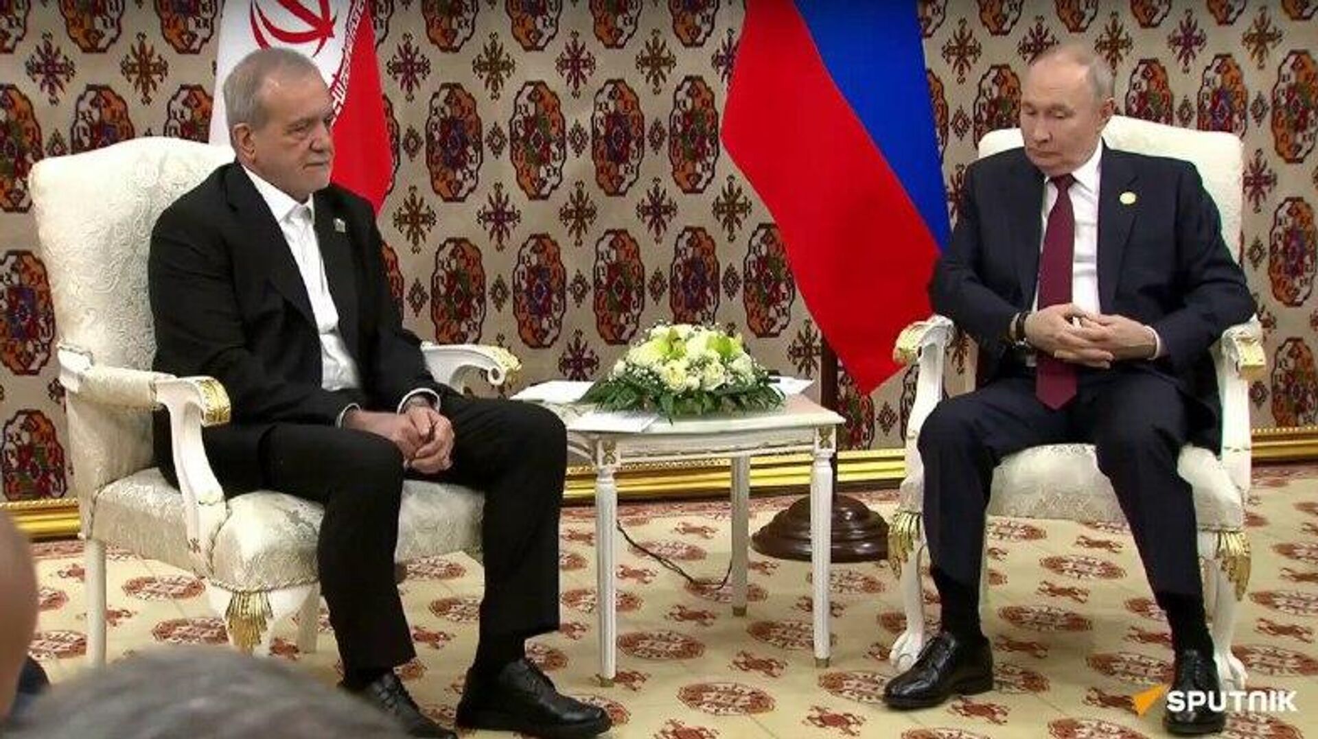 Les relations entre l'Iran et la Russie évoluent de manière très positive, dit Poutine - Sputnik Afrique, 1920, 12.12.2025