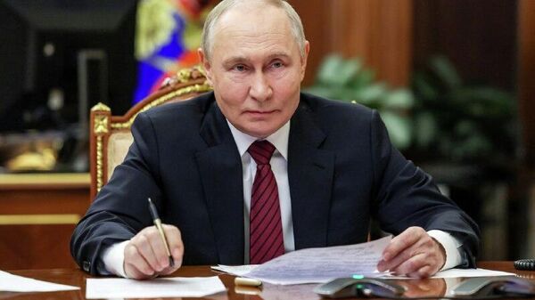 🪖 Cracking of Seversk fortress is ‘catastrophe’ for Ukraine’s military - expert - Sputnik Africa