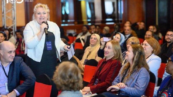 La langue russe rayonne en Afrique: 16 pays réunis sur une même plateforme - Sputnik Afrique