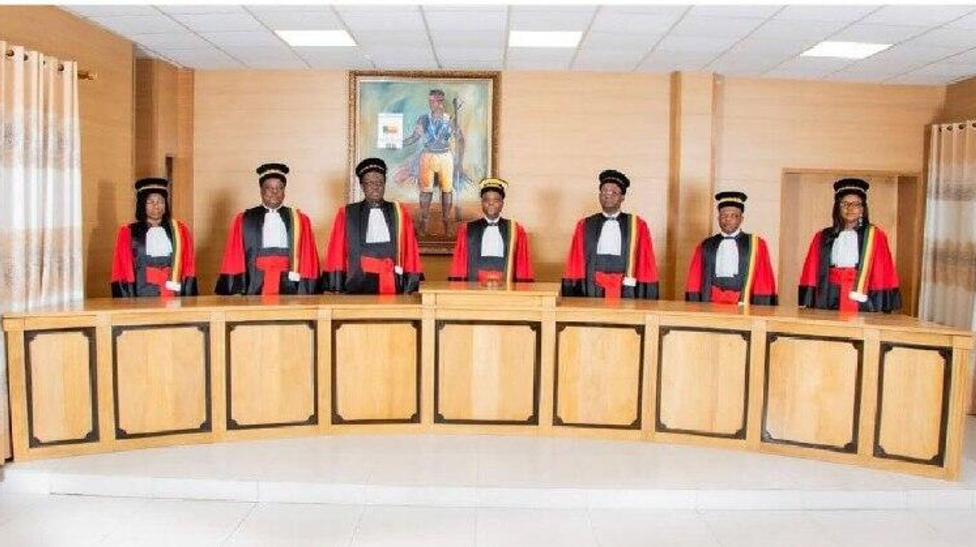 La Cour constitutionnelle du Bénin approuve la création d'un Sénat et la prolongation du mandat présidentiel La Cour constitutionnelle du Bénin approuve la création d'un Sénat et la prolongation du mandat présidentiel - Sputnik Afrique, 1920, 13.12.2025