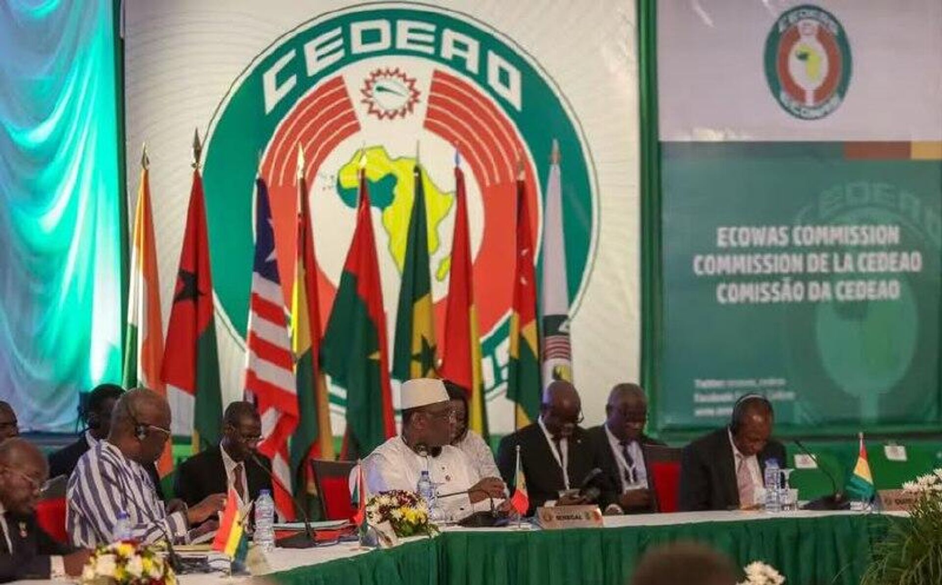 Sommet de la CEDEAO ce dimanche à Abuja, la situation au Bénin et en Guinée-Bissau au menu Sommet de la CEDEAO ce dimanche à Abuja, la situation au Bénin et en Guinée-Bissau au menu - Sputnik Afrique, 1920, 14.12.2025