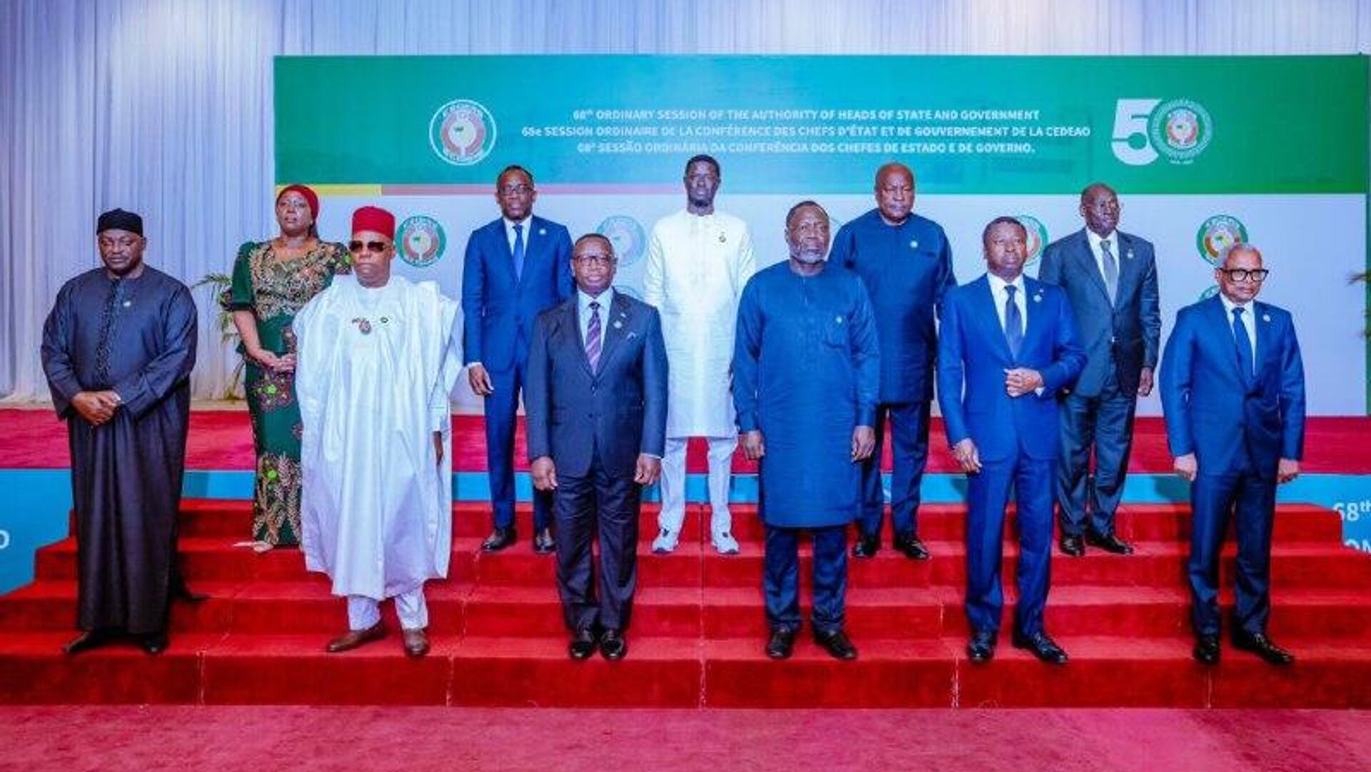 Les pays de la CEDEAO se préparent à mettre en place des forces de déploiement rapide Les pays de la CEDEAO se préparent à mettre en place des forces de déploiement rapide - Sputnik Afrique, 1920, 15.12.2025