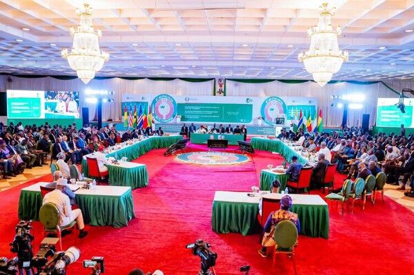 Les pays de la CEDEAO se préparent à mettre en place des forces de déploiement rapide Les pays de la CEDEAO se préparent à mettre en place des forces de déploiement rapide - Sputnik Afrique