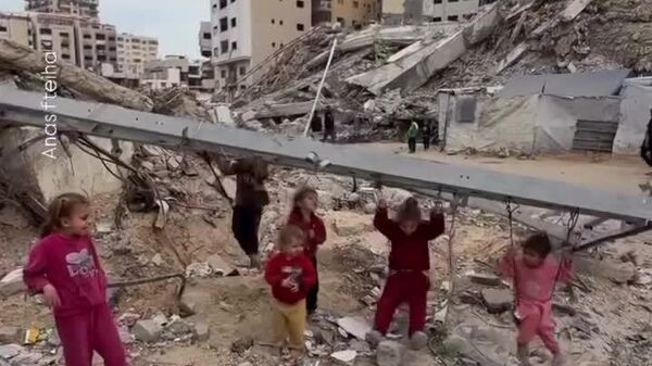 #viral | Gaza’s Kids Seize Moments of Joy Amid War - Sputnik Africa